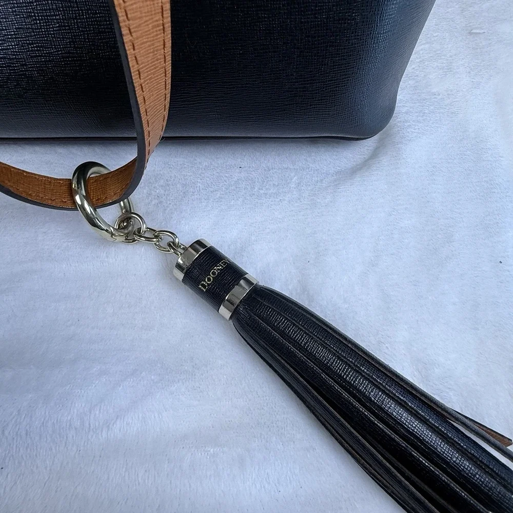 Dooney & Bourke Black Tan Leather Tote Shoulder Bag Tassel Dust Bag